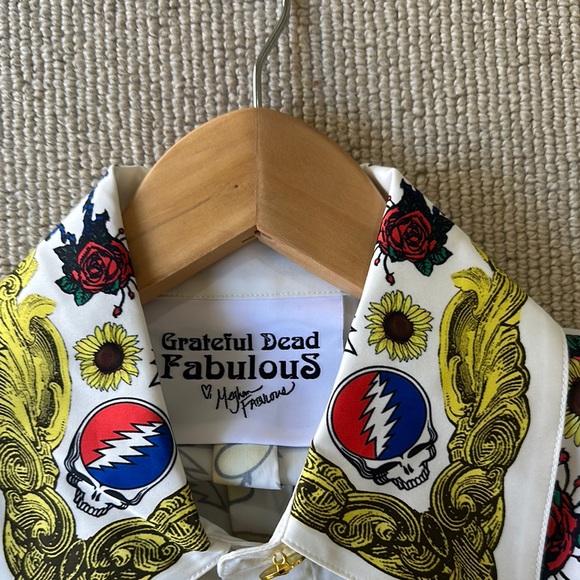 Grateful Dead White Shirt with Gold and Multicolor Designs meghan fabulous - Picture 2 of 5